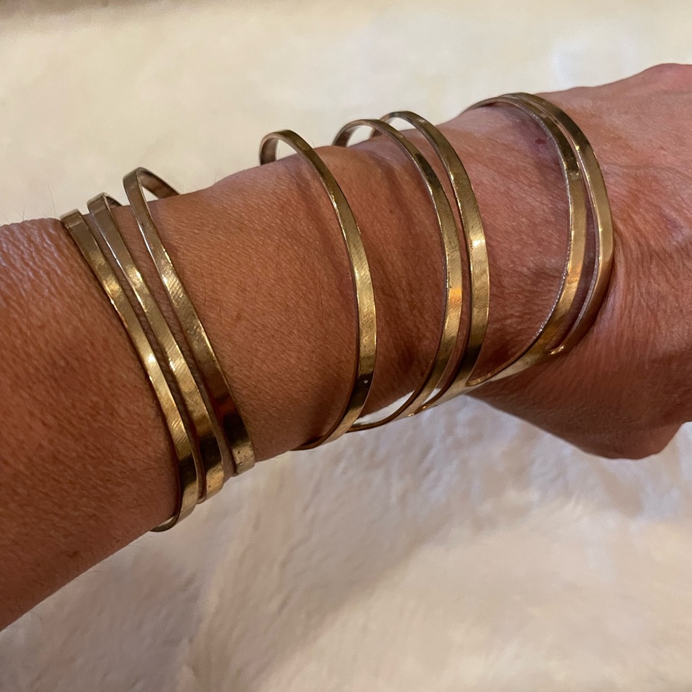 Gorgeous gold tone boho cuff vintage bracelet.  Excellent statement piece